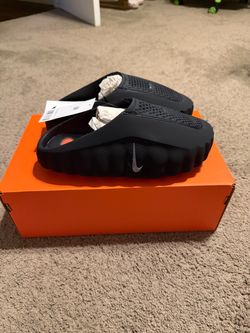 Nike Mind 001 “Black Chrome” size 8 Woman