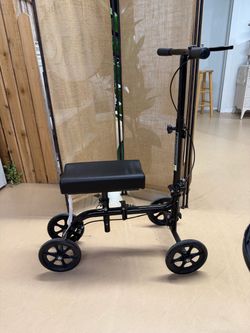 Seated Knee Scooter Walker – Adjustable Height – Hand Brake – 4 Wheel