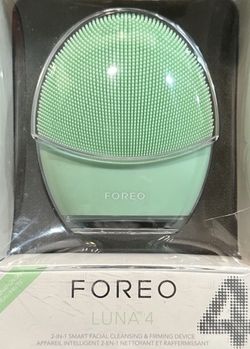 FOREO LUNATM 4 Facial Cleansing & Firming Massage for COMBINATION SKIN New