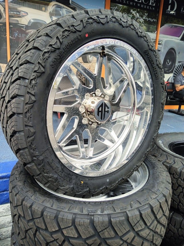 wheels 20x10 tire 33