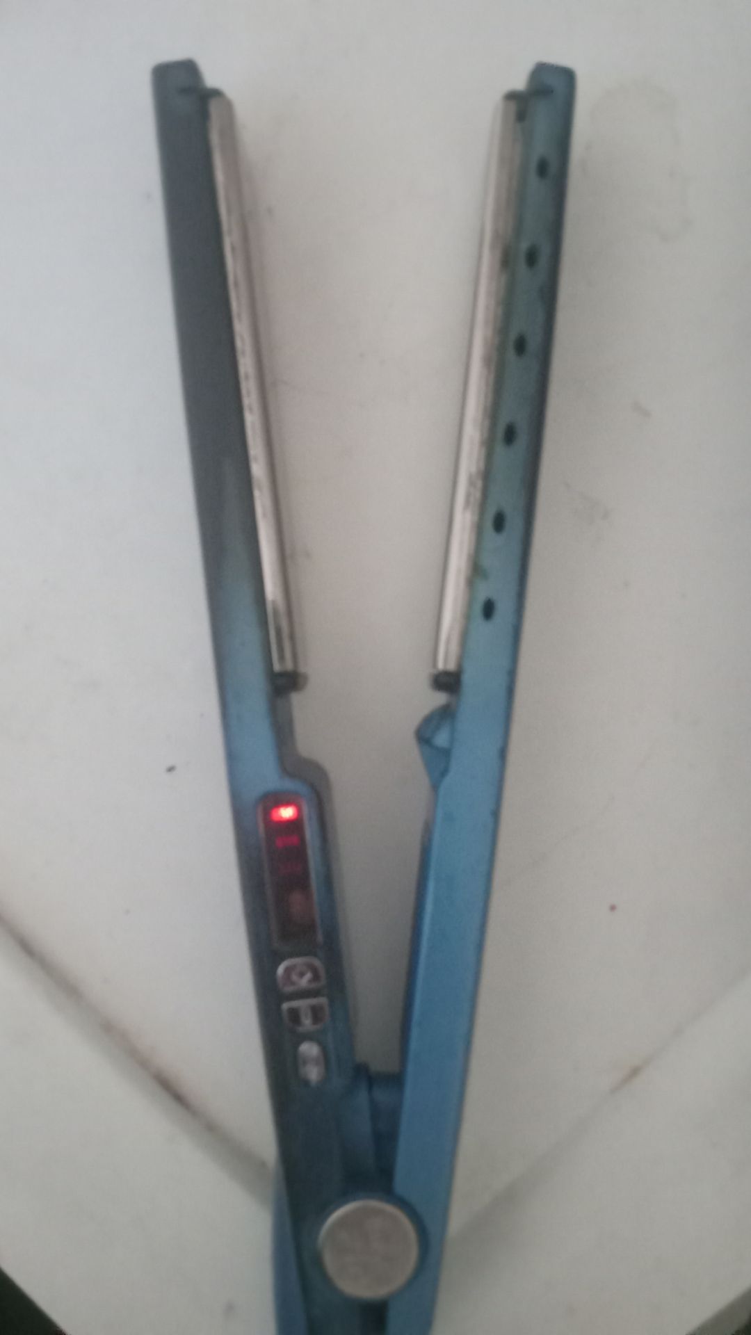 Ba Bayliss flat iron