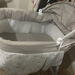 Bassinet 