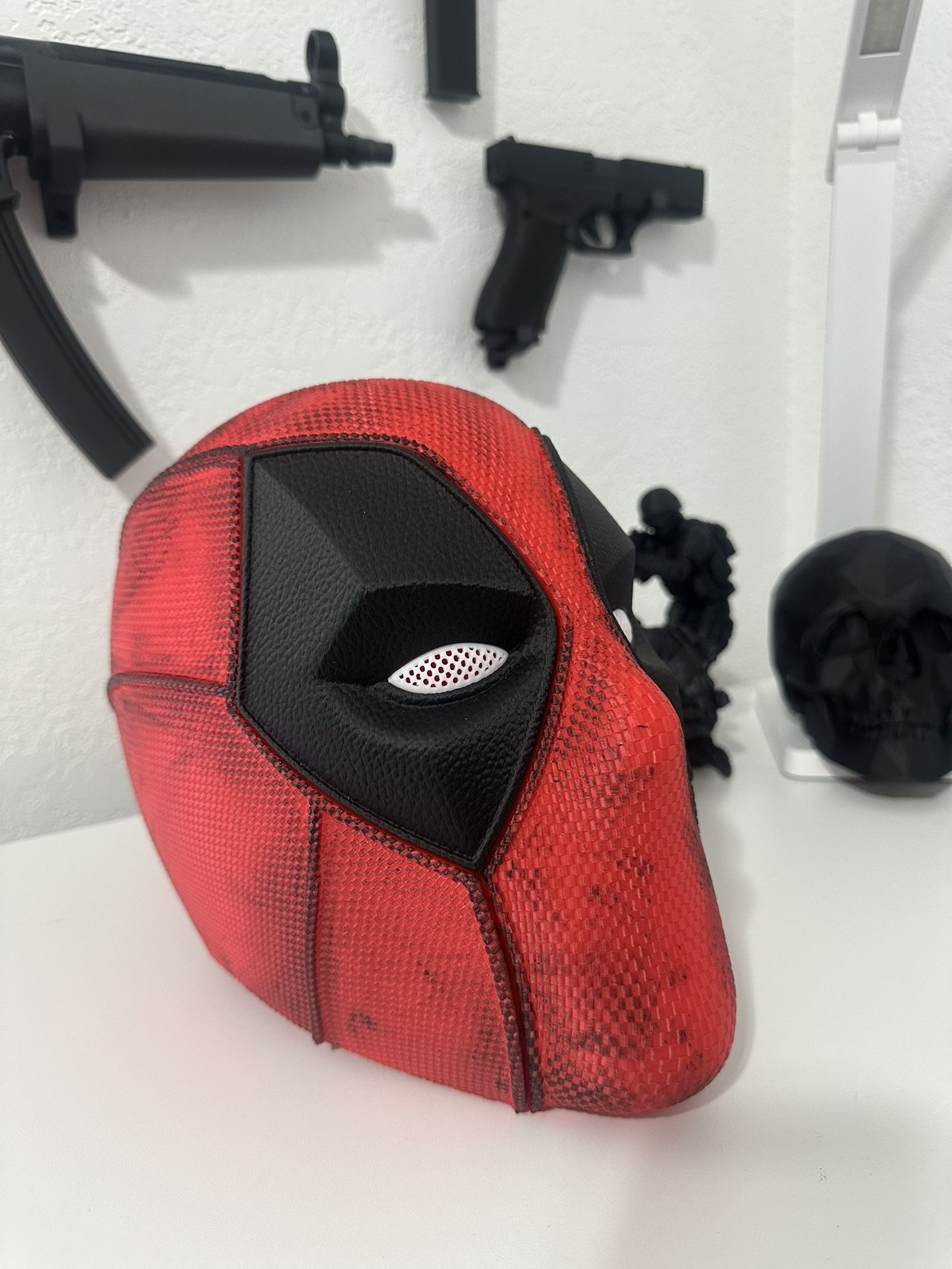 3D Printed Deadpool Helmet/Mask (Halloween )