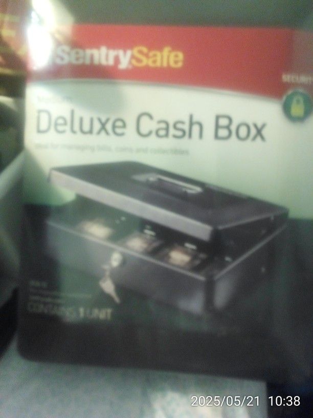 SENTRY MONEY BOX FIRE AND WATER SAFE