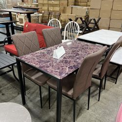 Dining Table With 4 Chairs / Mesa de comedor con 4 sillas