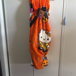 Hello Kitty Halloween Blanket 