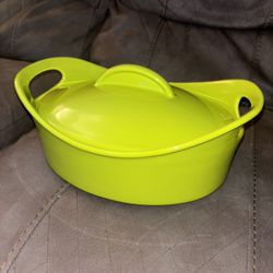 Beautiful Bright Green *Rachael Ray* 2.5qt Oval Ceramic Casserole Dish - Oven, Microwave & Dishwasher Safe! Plz See Pics For Details & Measurements!