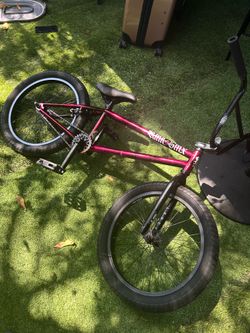 Kink 2020 Curb 20" Freestyle BMX Bike-Gloss Smoked Red