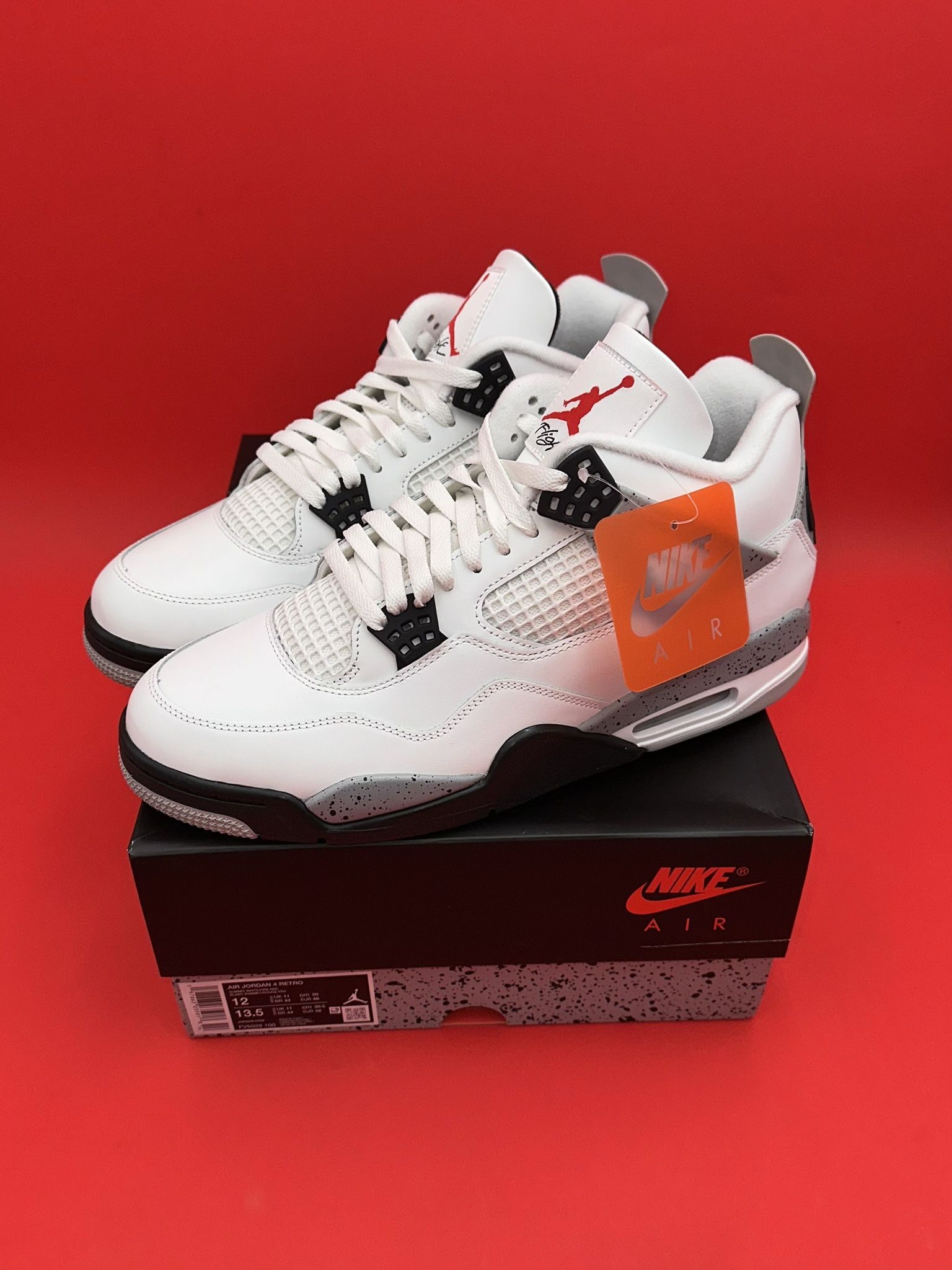 Air Jordan 4 Retro White Cement (2025)