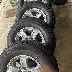 Jeep  Wheels And Tire