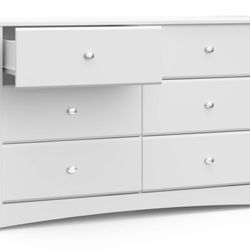 Brand New Storkcraft Baby Dresser 