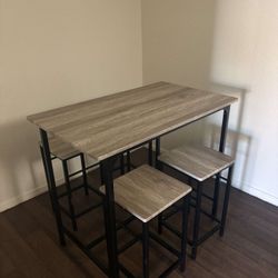 Kitchen Table 