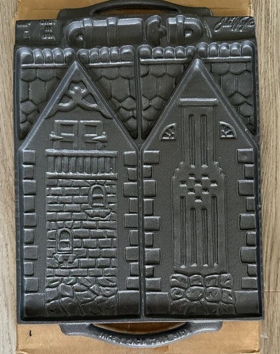 Retired1980’s Cast Iron gingerbread House. Recipe Book In Photos