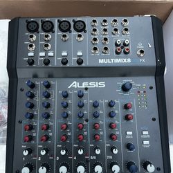 MIXER ALESIS MULTIMIX8 USB FX