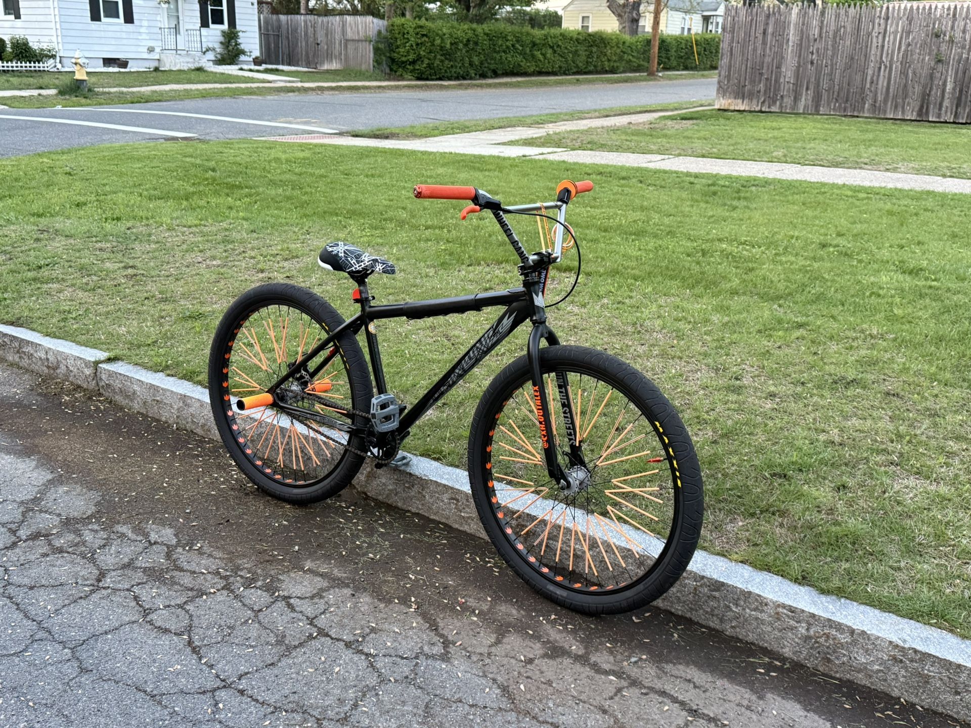 Throne Core 29inch