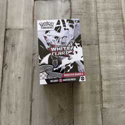 Pokemon White Flare Bundle 