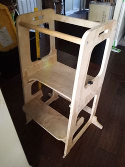 Toodler 3 in one standing chair sitting chair kids dinner table