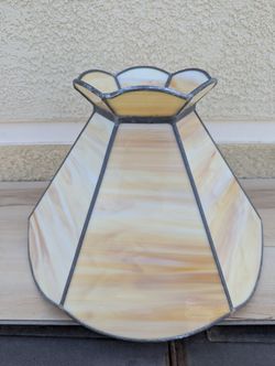 Vintage Stained Glass Lampshade. Located In Wasco 