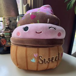 Squishmallows Kimmie The Sweet Cupcake 8” Plush