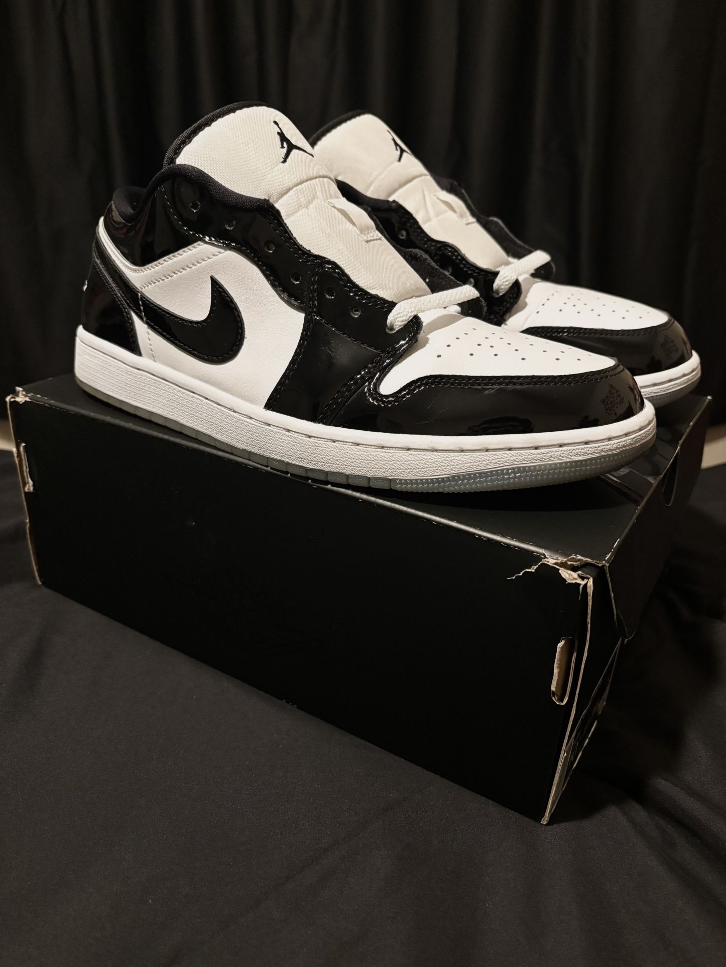 Jordan 1 Low SE Concord 