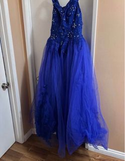 Blue dress