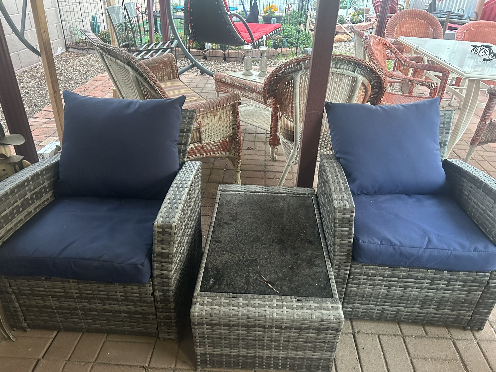 Patio Set Brand New Never Used