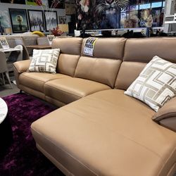 Leather Reclining Sectional! $1899 🧡📦✨