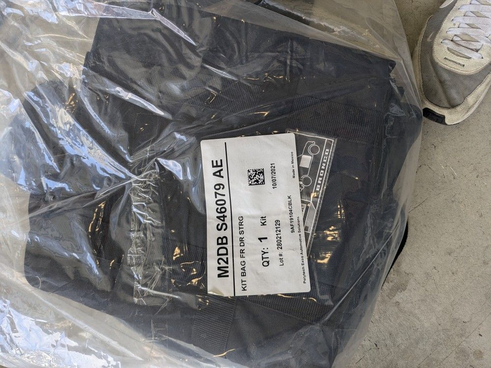 Ford Bronco OEM Carpet Floor mats + Cargo bags New