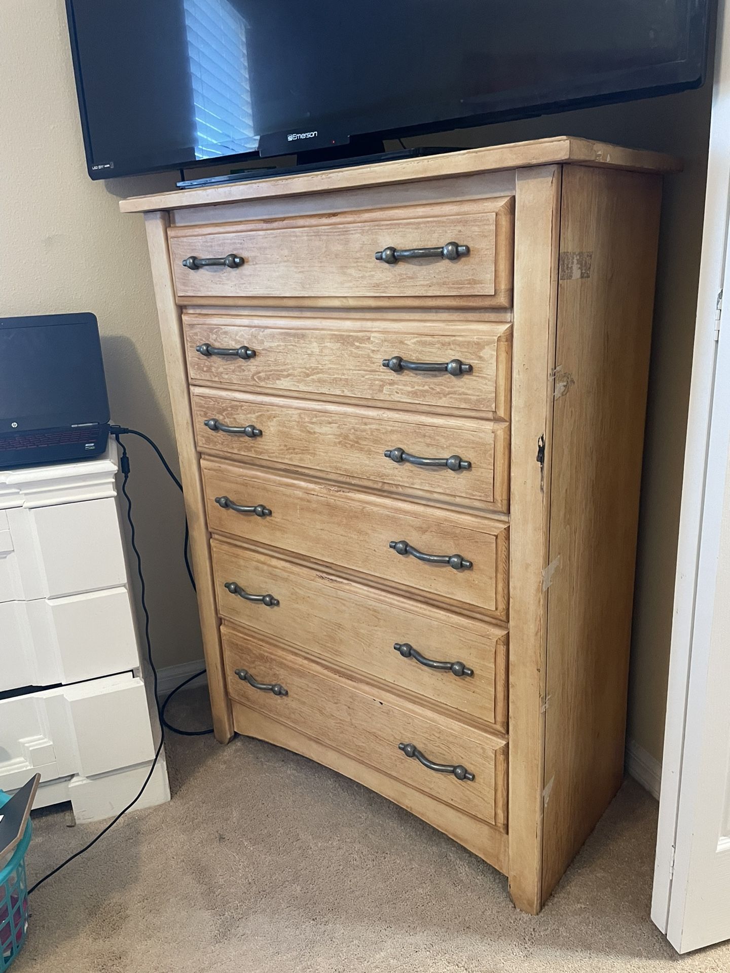 6 Drawer Solid Wood Dresser 