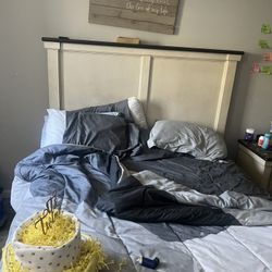 Bedroom set 