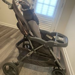 Foldable Stroller W/ Storage Bin