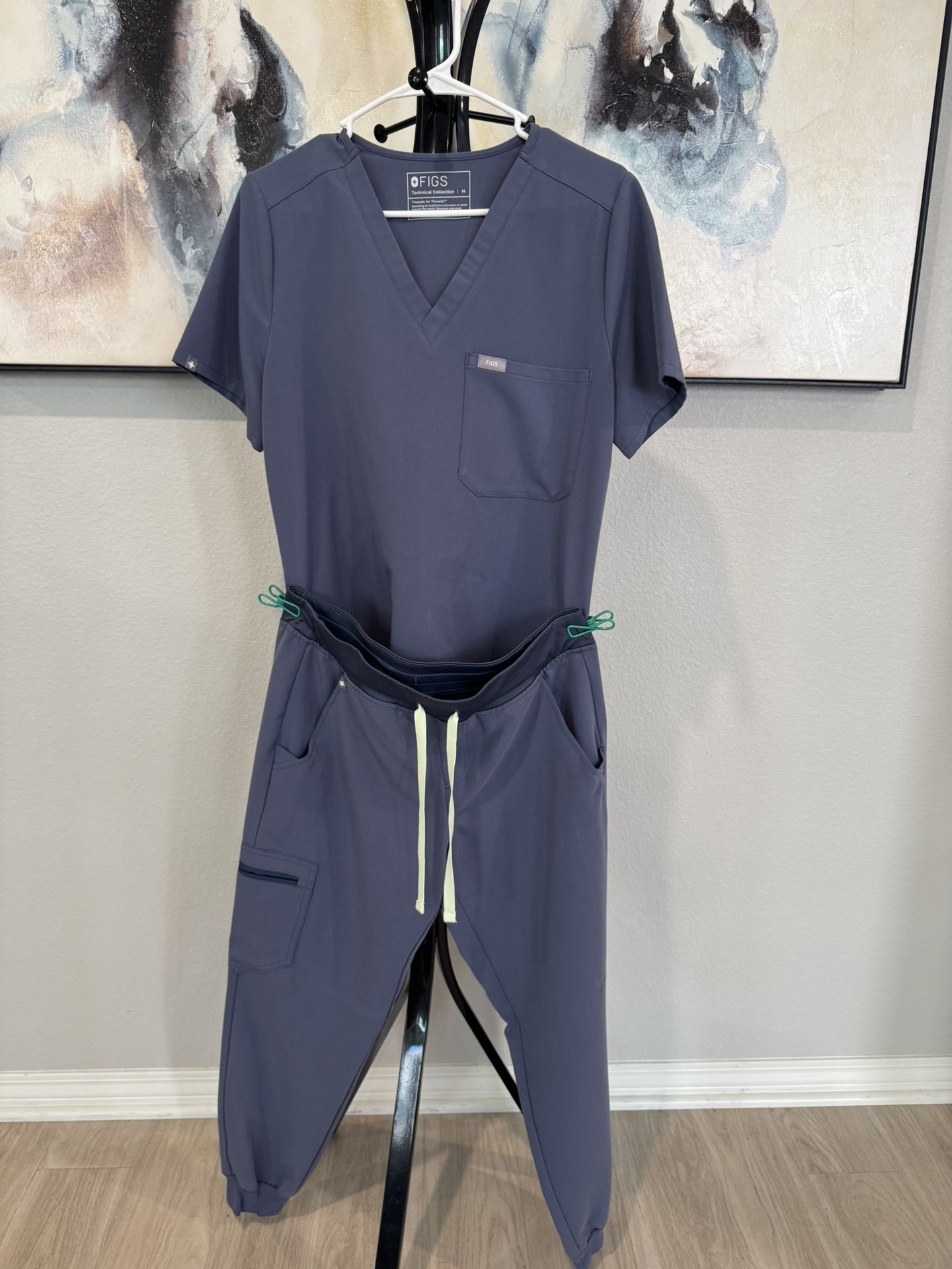 Figs Scrubs Top & Bottom Set