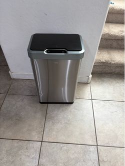 EKO sensor trash can