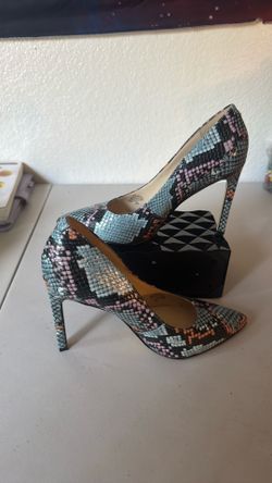 Woman’s shoes