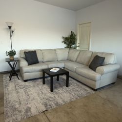 Can drop off sectional couch