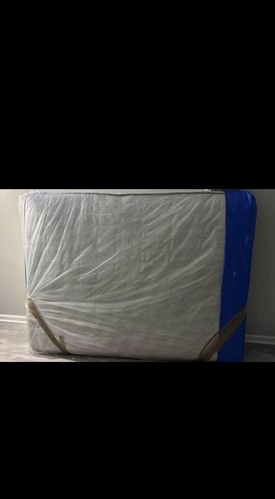 Queen Pillow Top Mattress