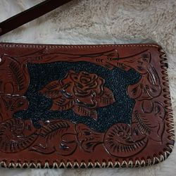 Leather WRISTLET 