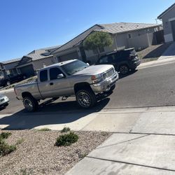 2004 Chevy Silverado Pickuo 