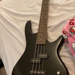 black bass guitar