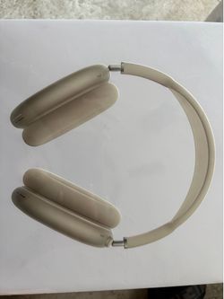 SEALED Airpods Max Starlight