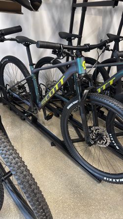Scott Scale 965 Medium Large Brand New