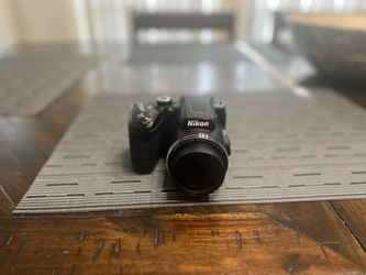 Nikon CoolPix B500