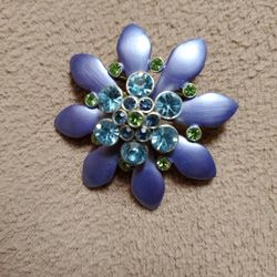 Vintage Glass Broach