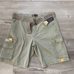 NWT Lee Dungaree Mens Cargo Shorts Size 38