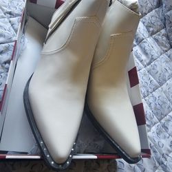 SAM EDELMAN : WHISTLER WHITE BOOTS