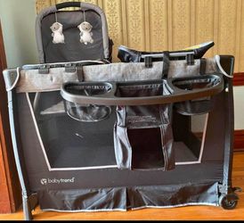 Baby playpen