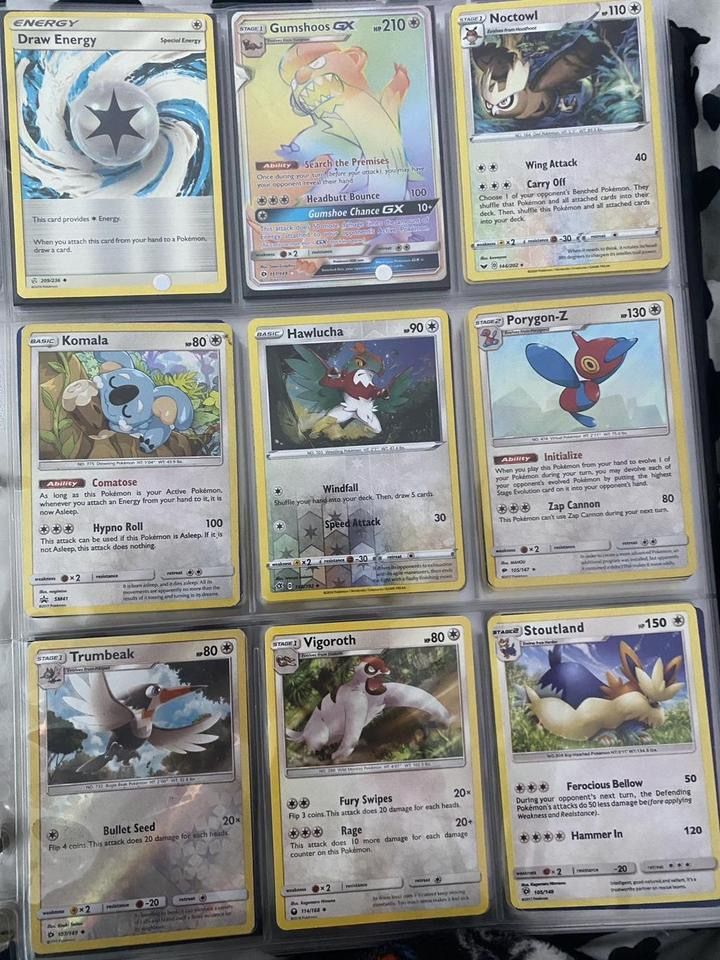 50+ Pokémon cards