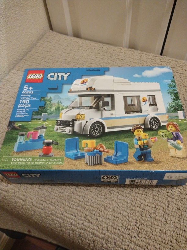 Lego City Holiday Camper Van 60283