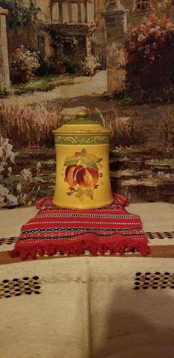Canister