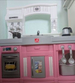 Step 2 Play kitchen